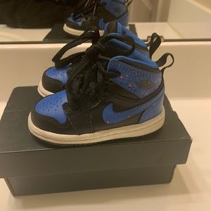 Jordan 1 MID BT